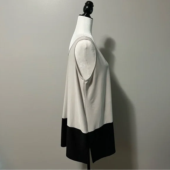 Sympli Color Block Reversible Angle Tank - Picture 8 of 12